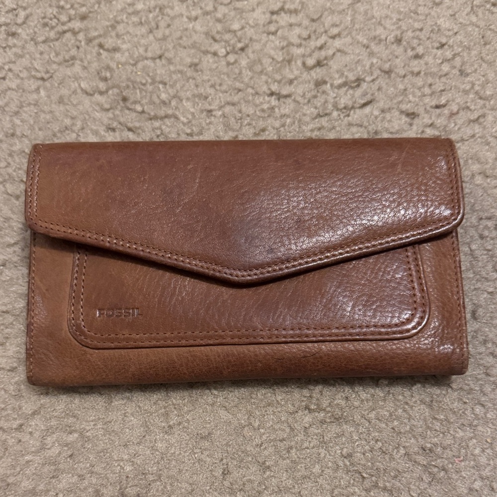 Fossil Chestnut Brown Leather Envelope Wallet
